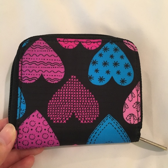 Lesportsac Bags Lesportac Claire Wallet Like New Poshmark